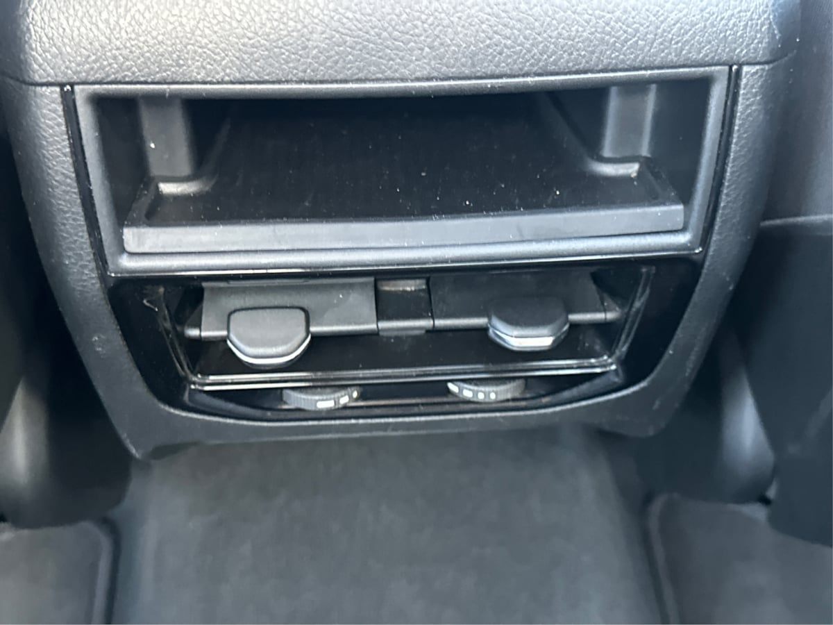 2023 Jeep Cherokee 4xe photo 42