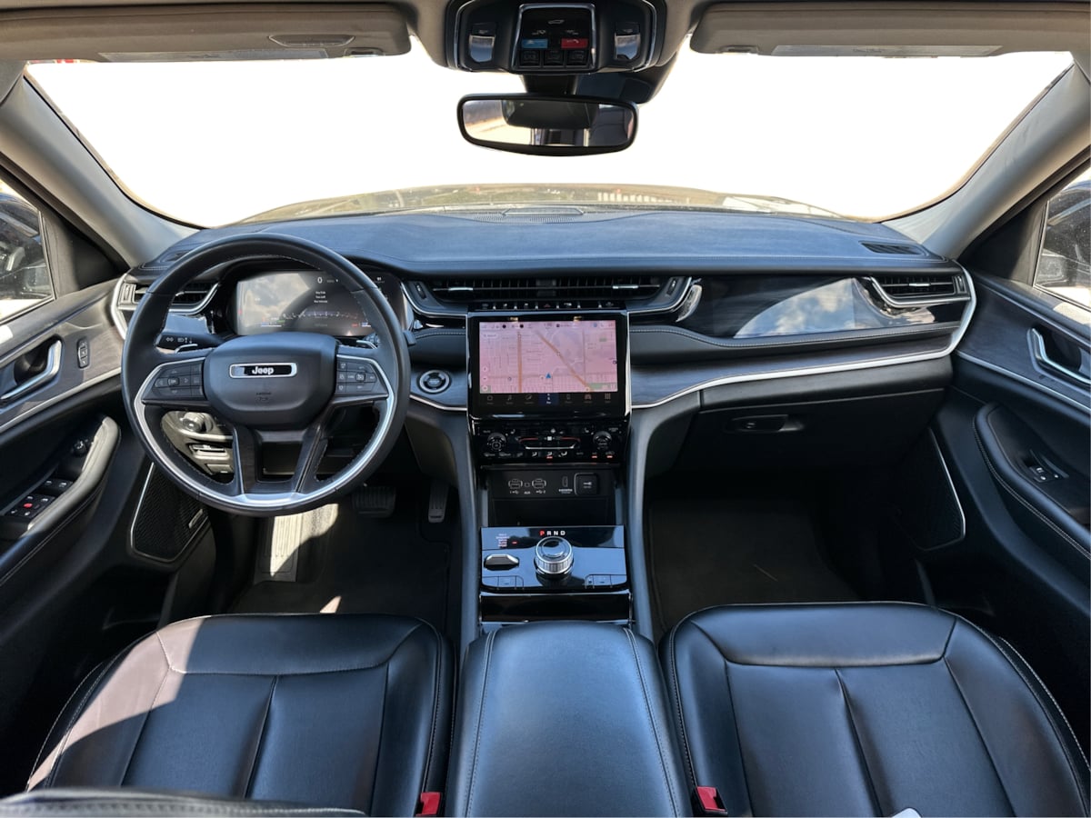 2023 Jeep Cherokee 4xe photo 33
