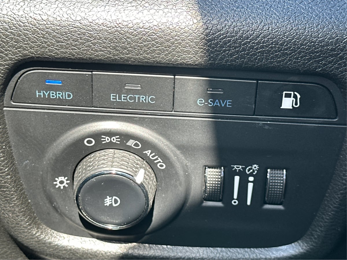 2023 Jeep Cherokee 4xe photo 15
