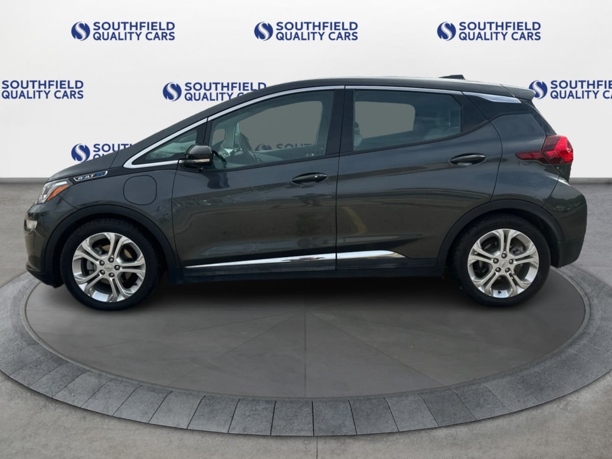 2021 Chevrolet Bolt EV photo 3