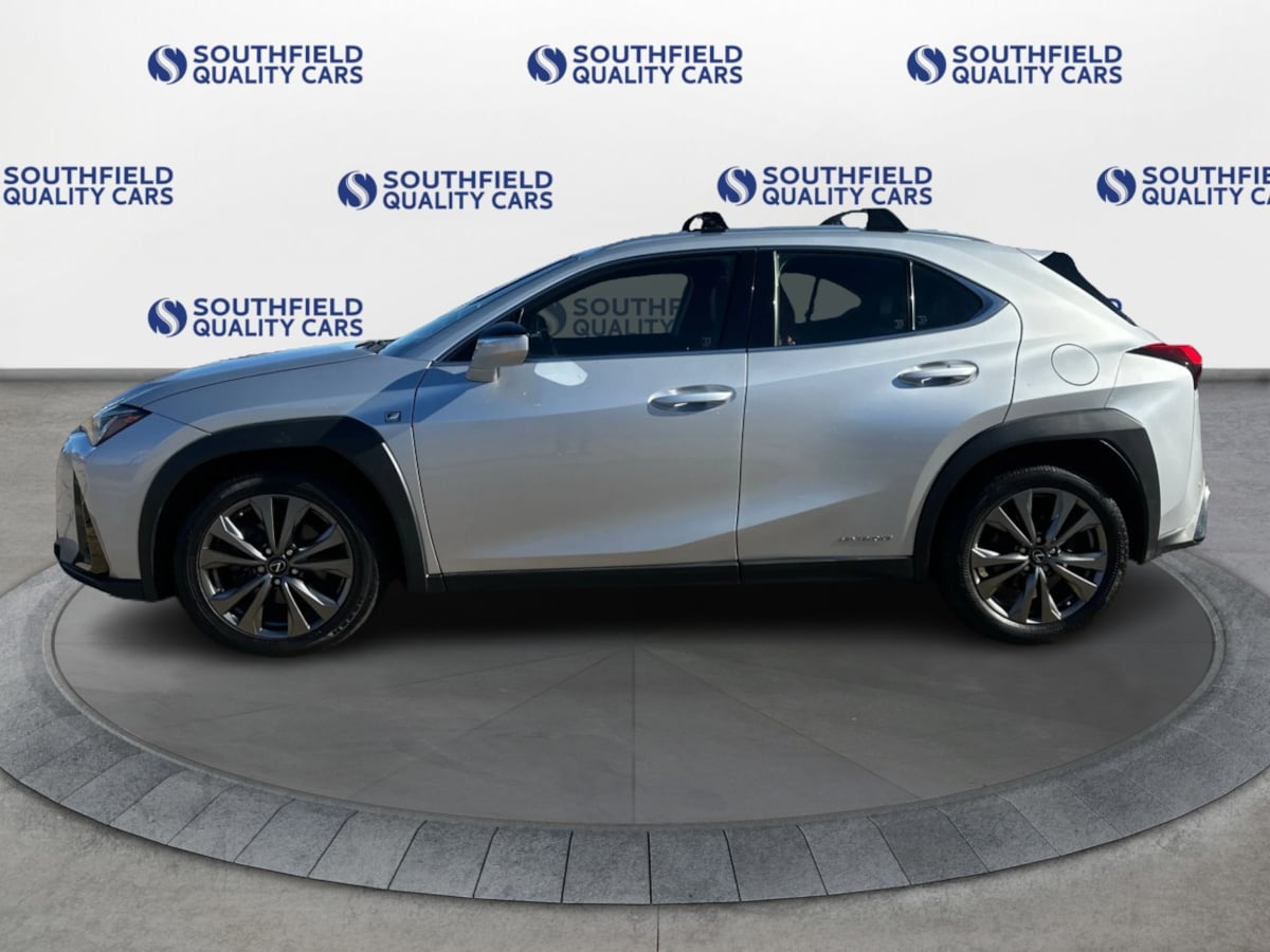 2019 Lexus UX 250h F SPORT photo 3