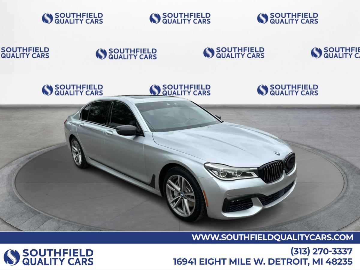 2017 BMW 7 Series 750i xDrive's photo