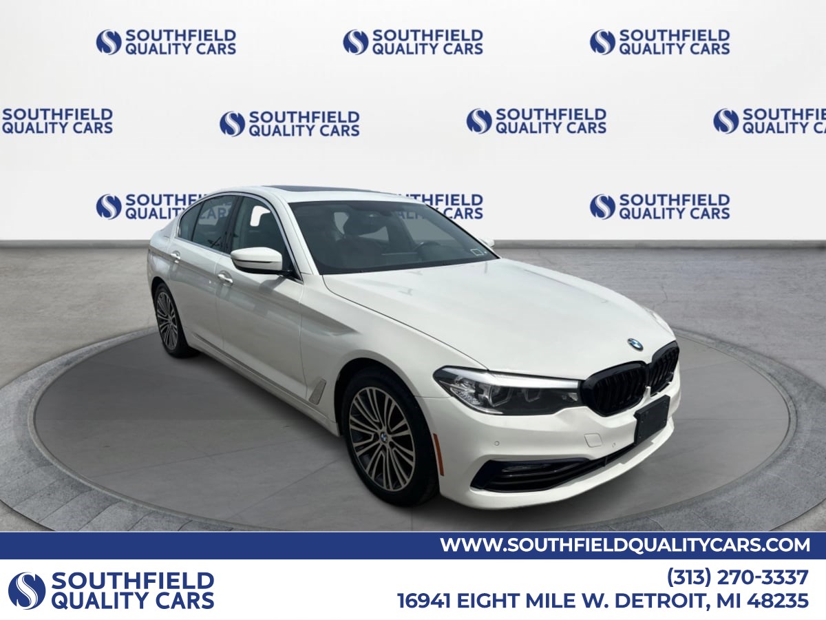 2018 BMW 5 Series 530i xDrive Sedan's photo