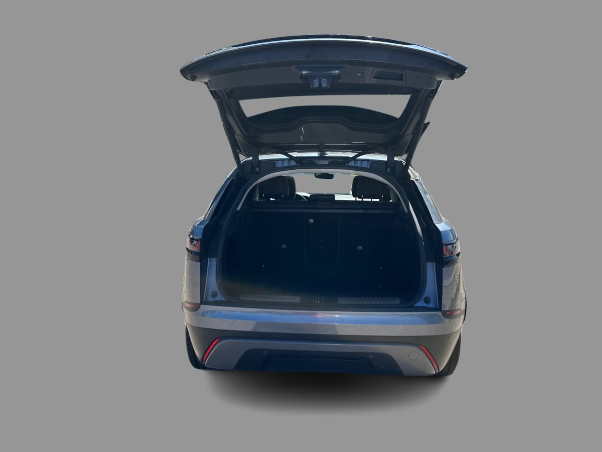 Photo 47 of this Land Rover Range Rover Velar