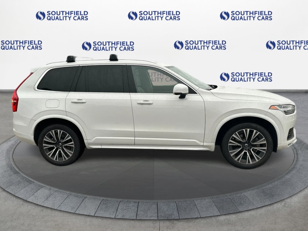 Volvo XC90 photo 9