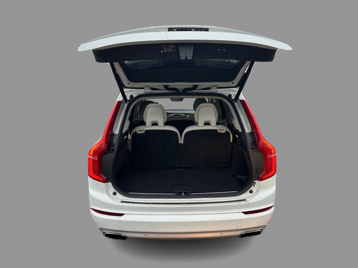 Volvo XC90 photo 40