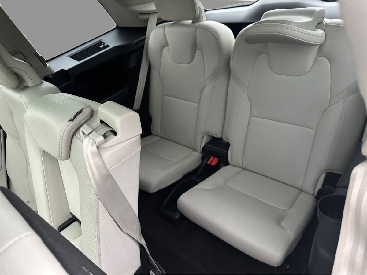 Volvo XC90 photo 56