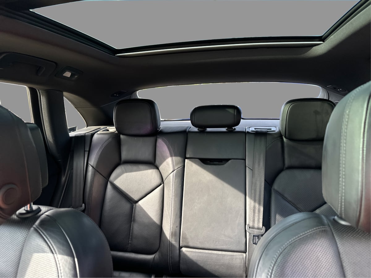 Porsche Macan photo 28