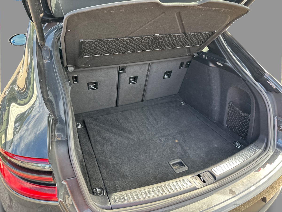 Porsche Macan photo 45