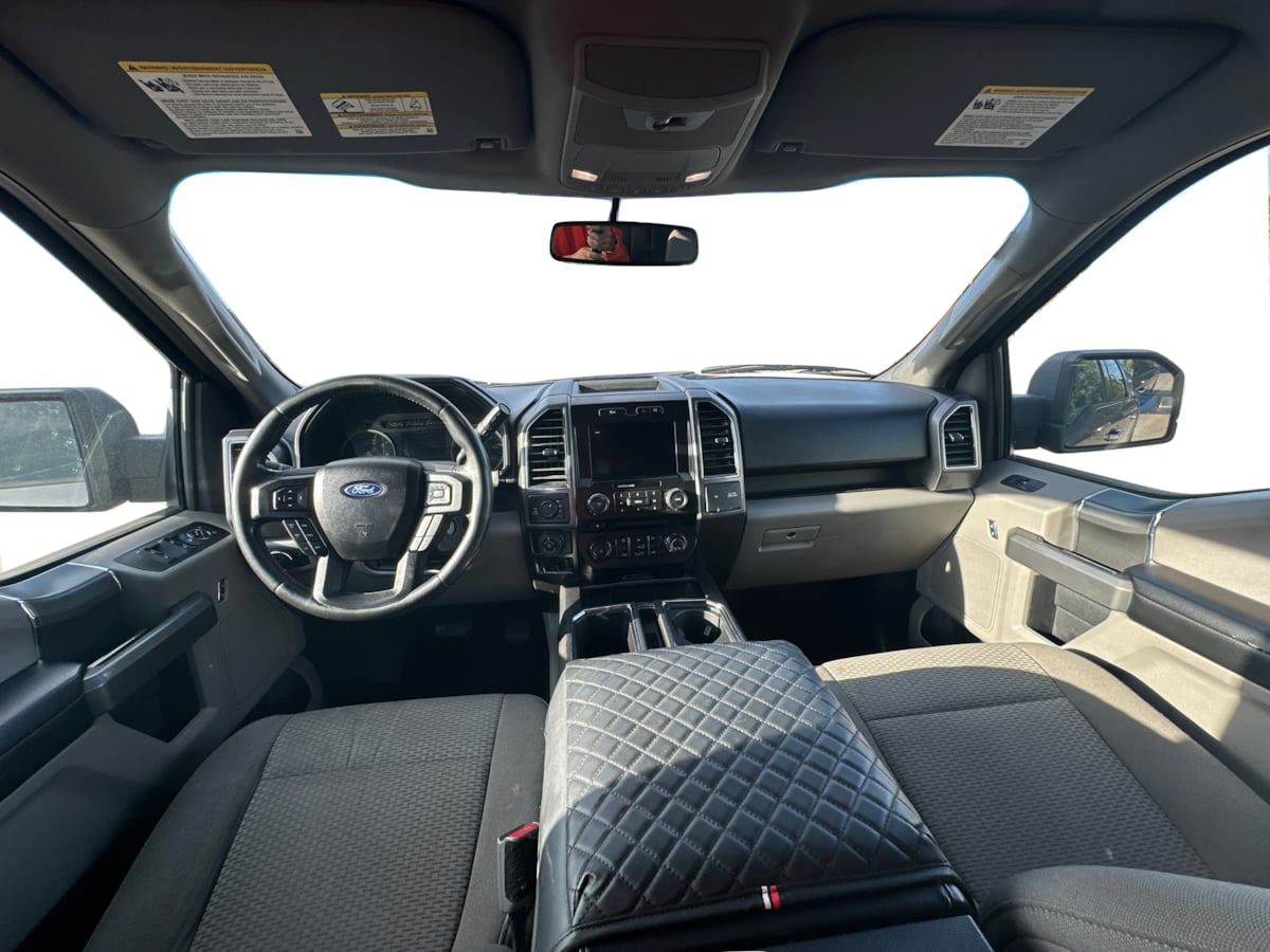 Ford F-150 photo 38