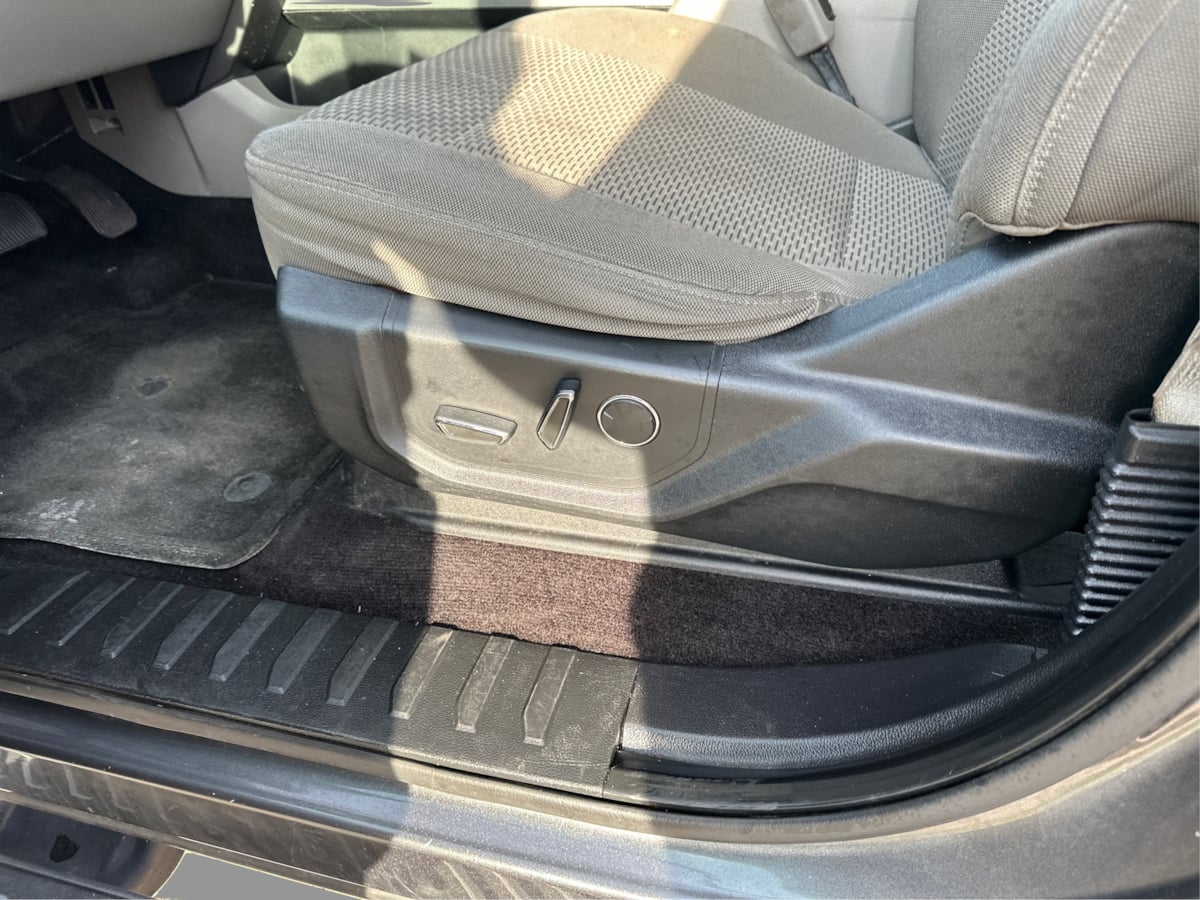 Ford F-150 photo 28