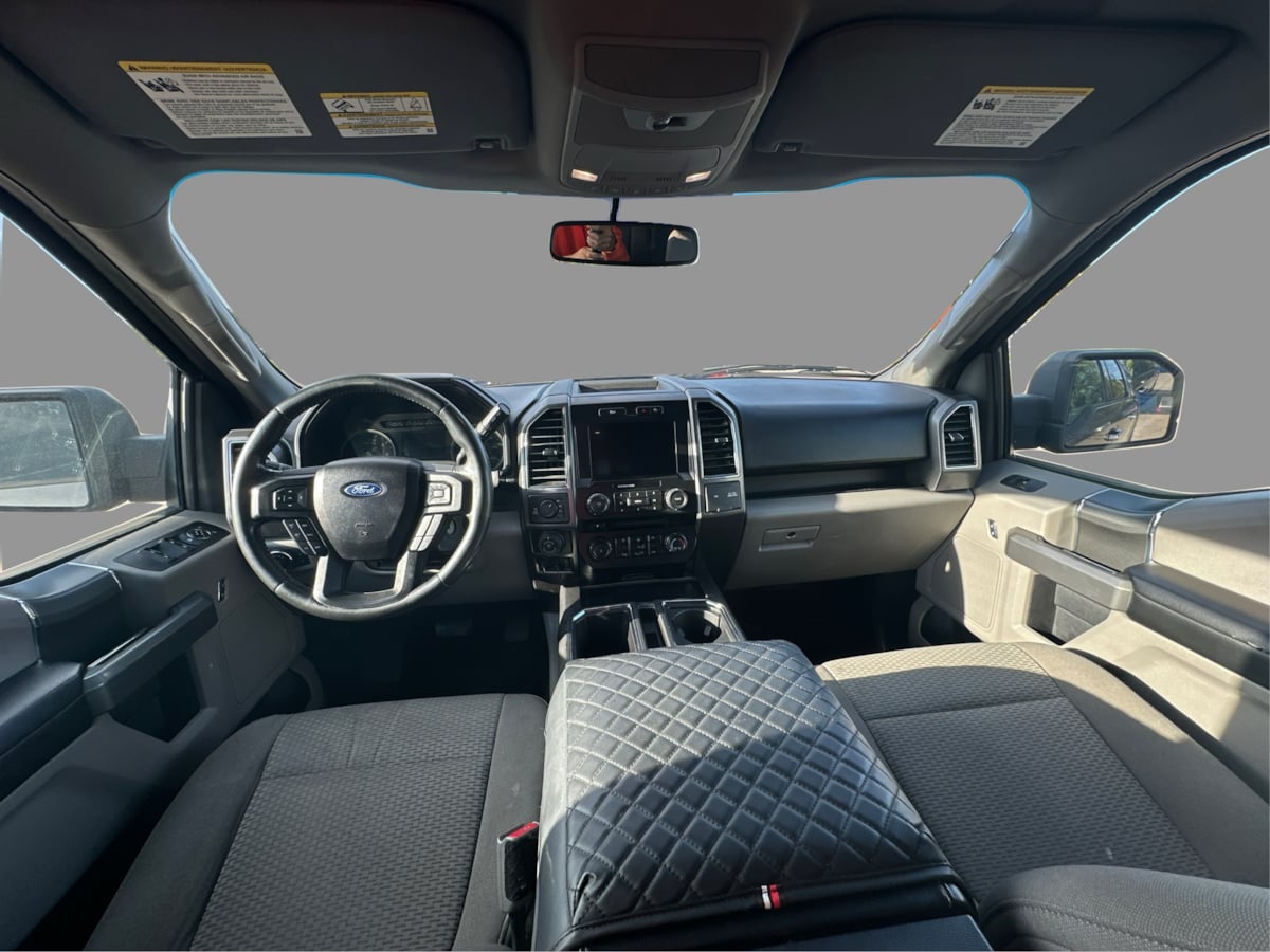 Ford F-150 photo 32