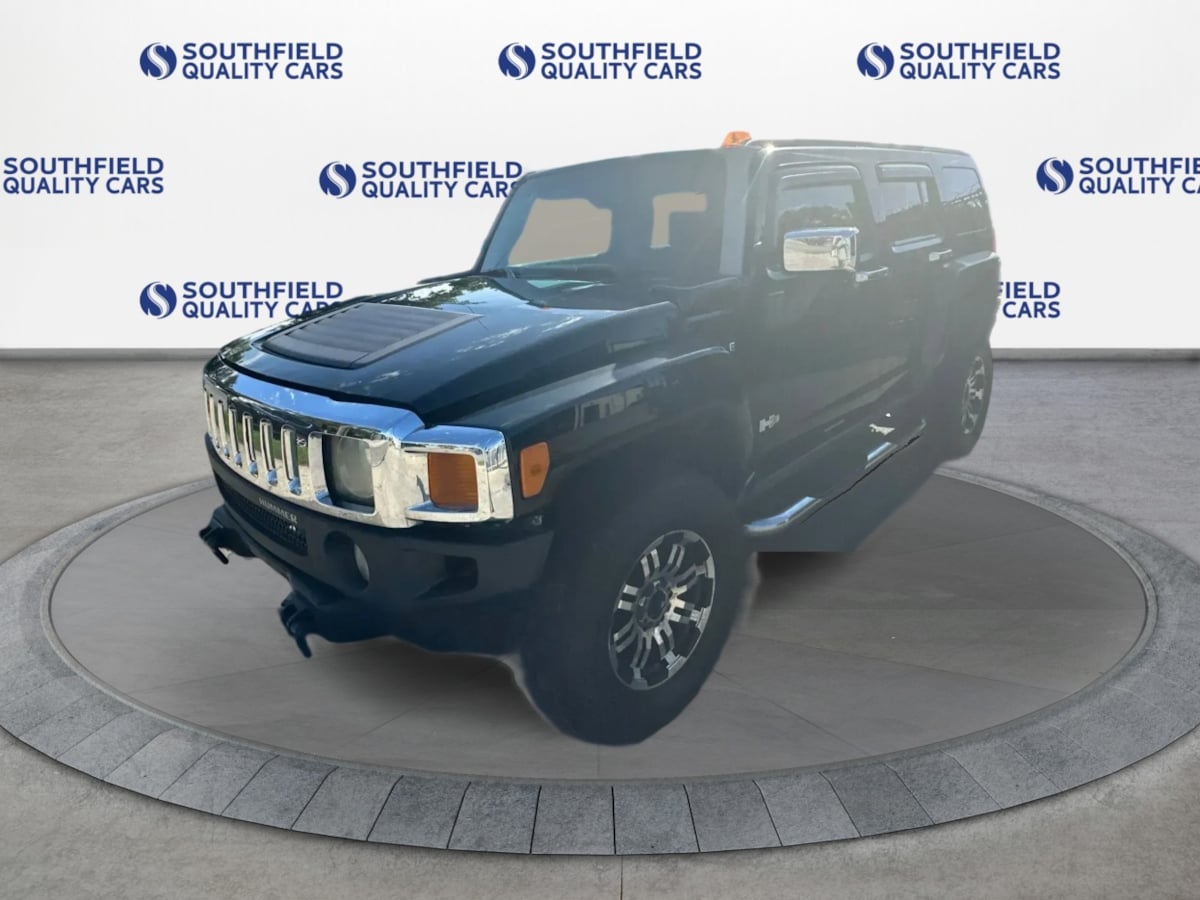Photo 2 of this HUMMER H3
