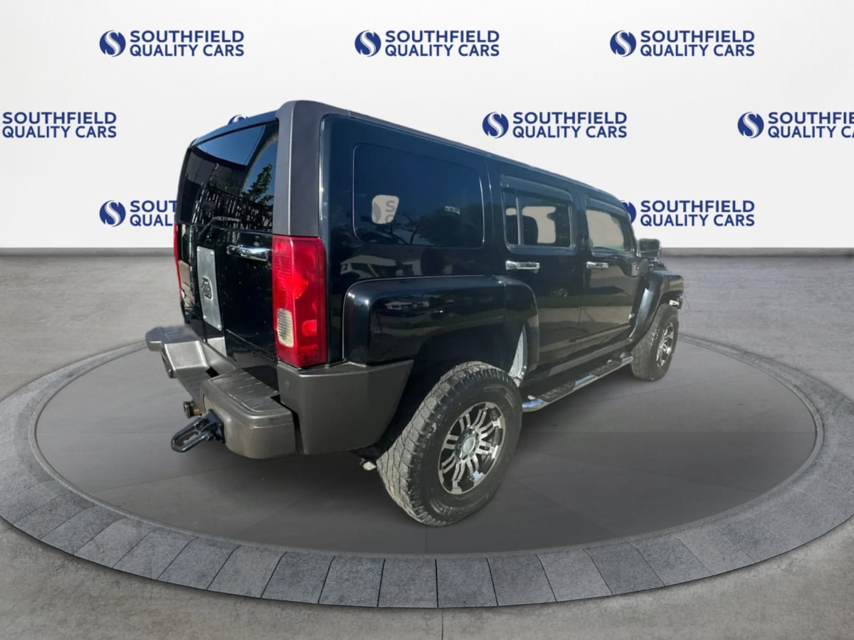 Photo 7 of this HUMMER H3