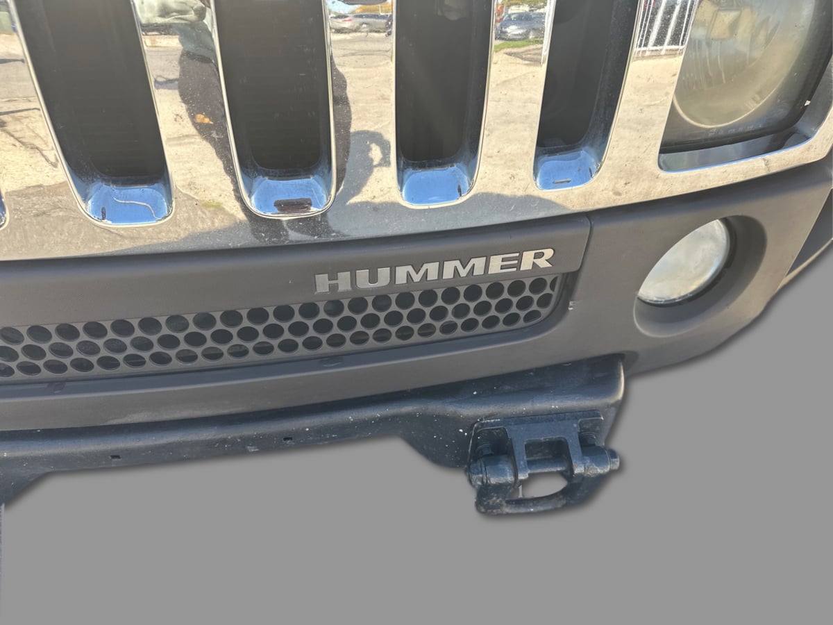 Photo 22 of this HUMMER H3