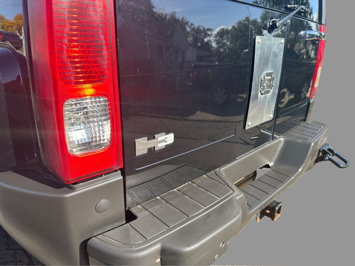 Photo 40 of this HUMMER H3