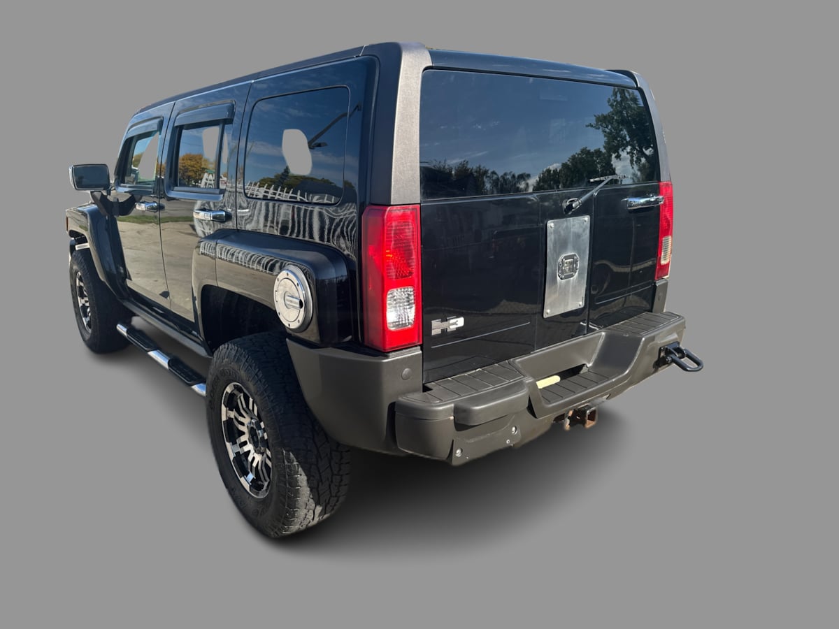 Photo 39 of this HUMMER H3