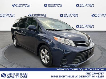 2020 Toyota Sienna LE