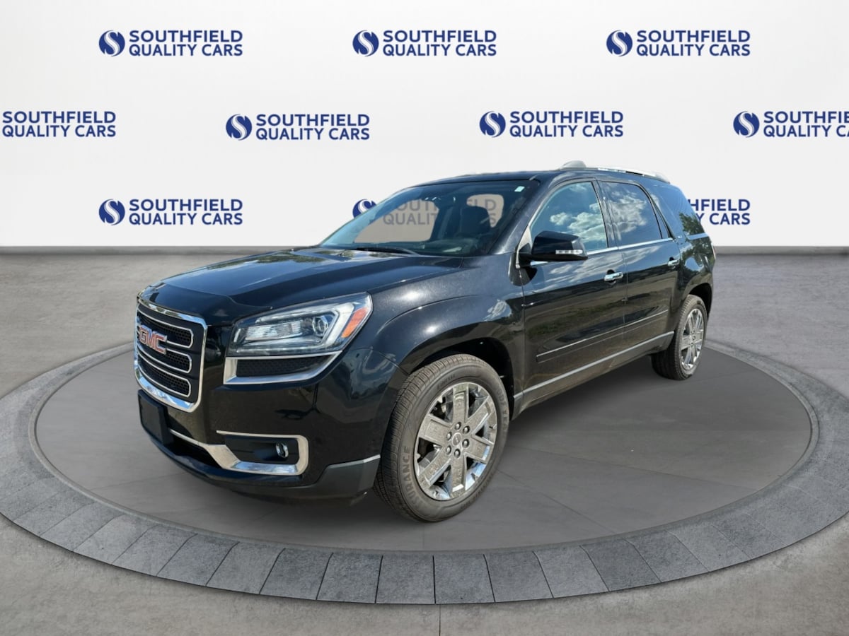 GMC Acadia photo 3