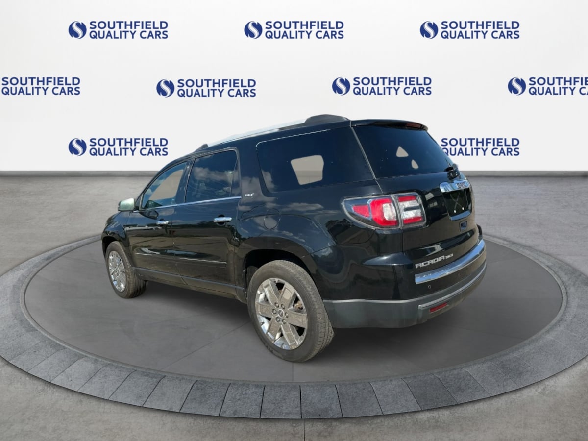 GMC Acadia photo 5