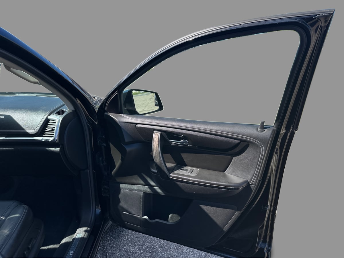GMC Acadia photo 47