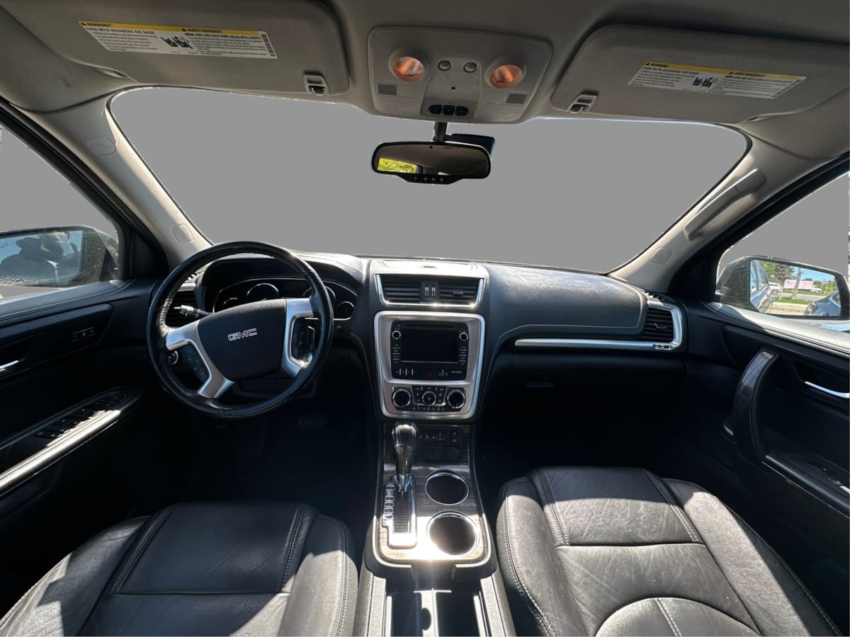 GMC Acadia photo 39