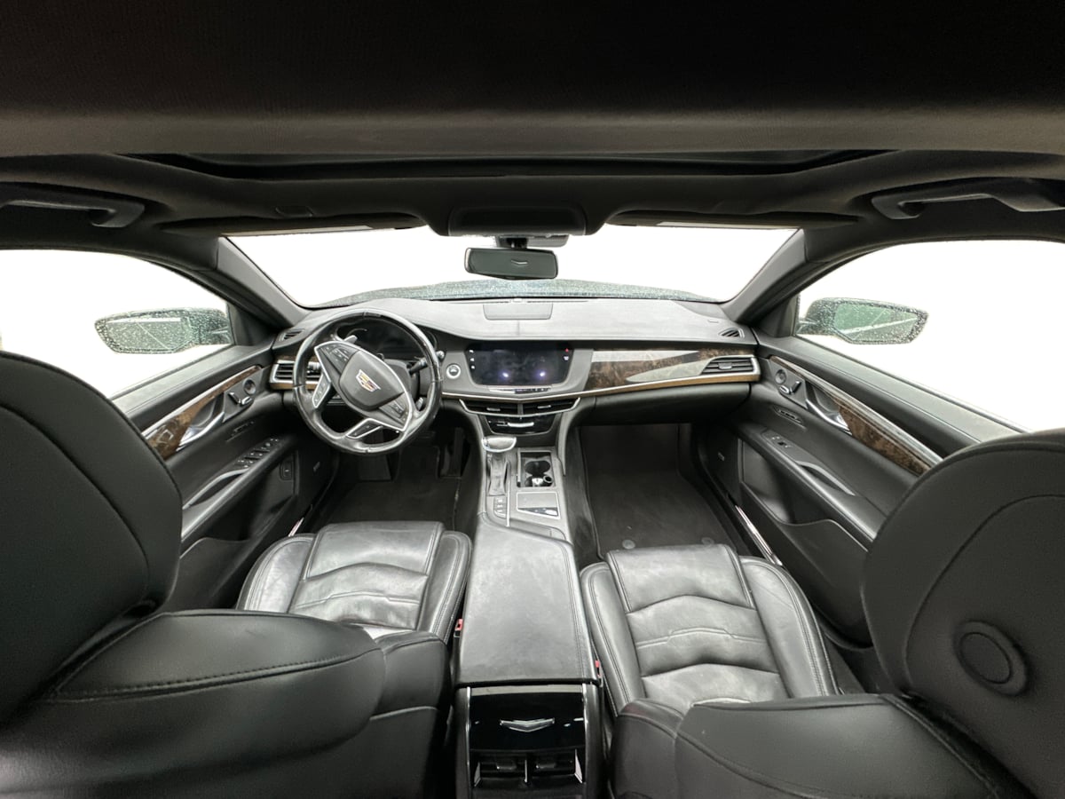 Cadillac CT6 photo 36