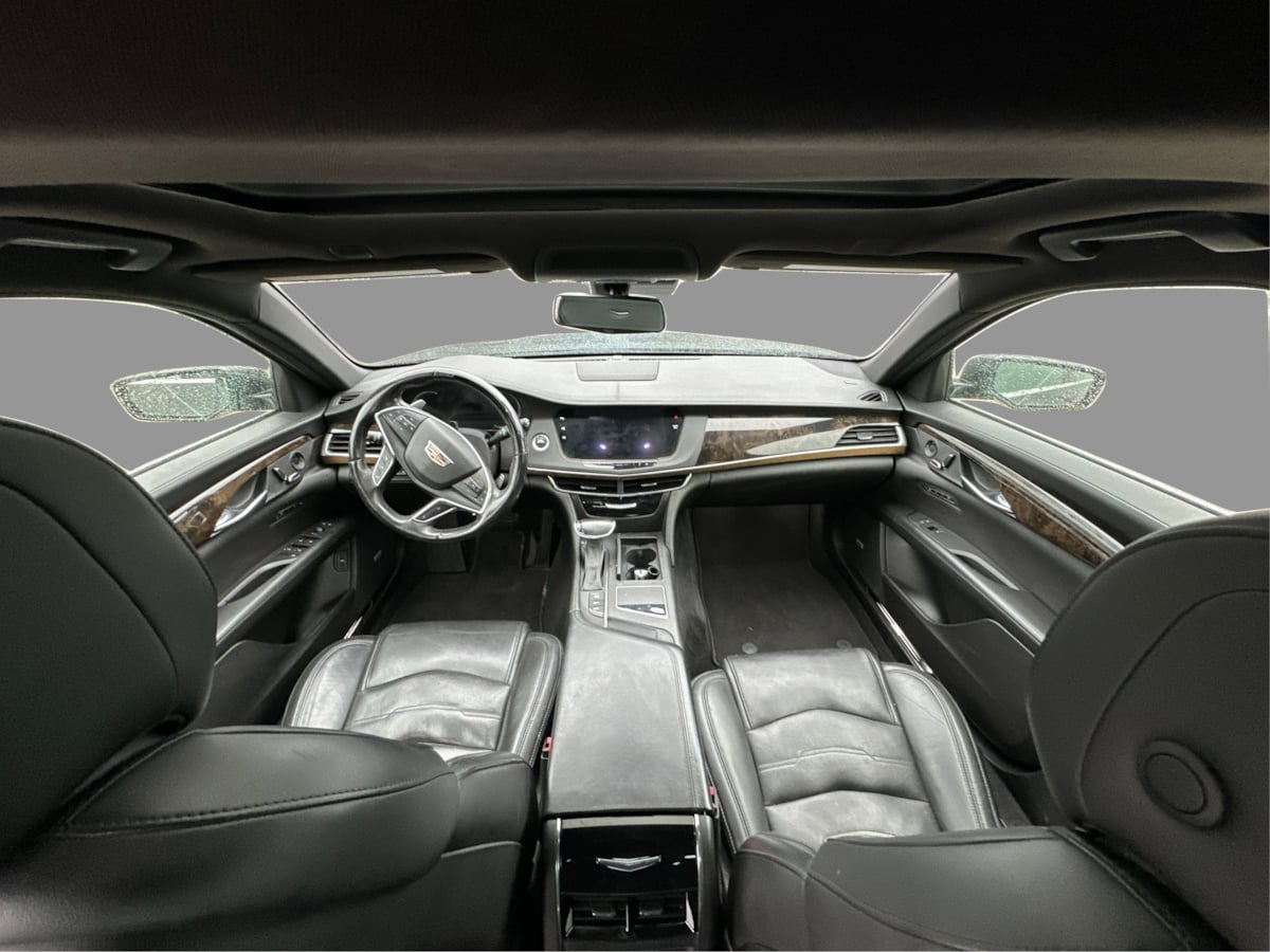 Cadillac CT6 photo 21