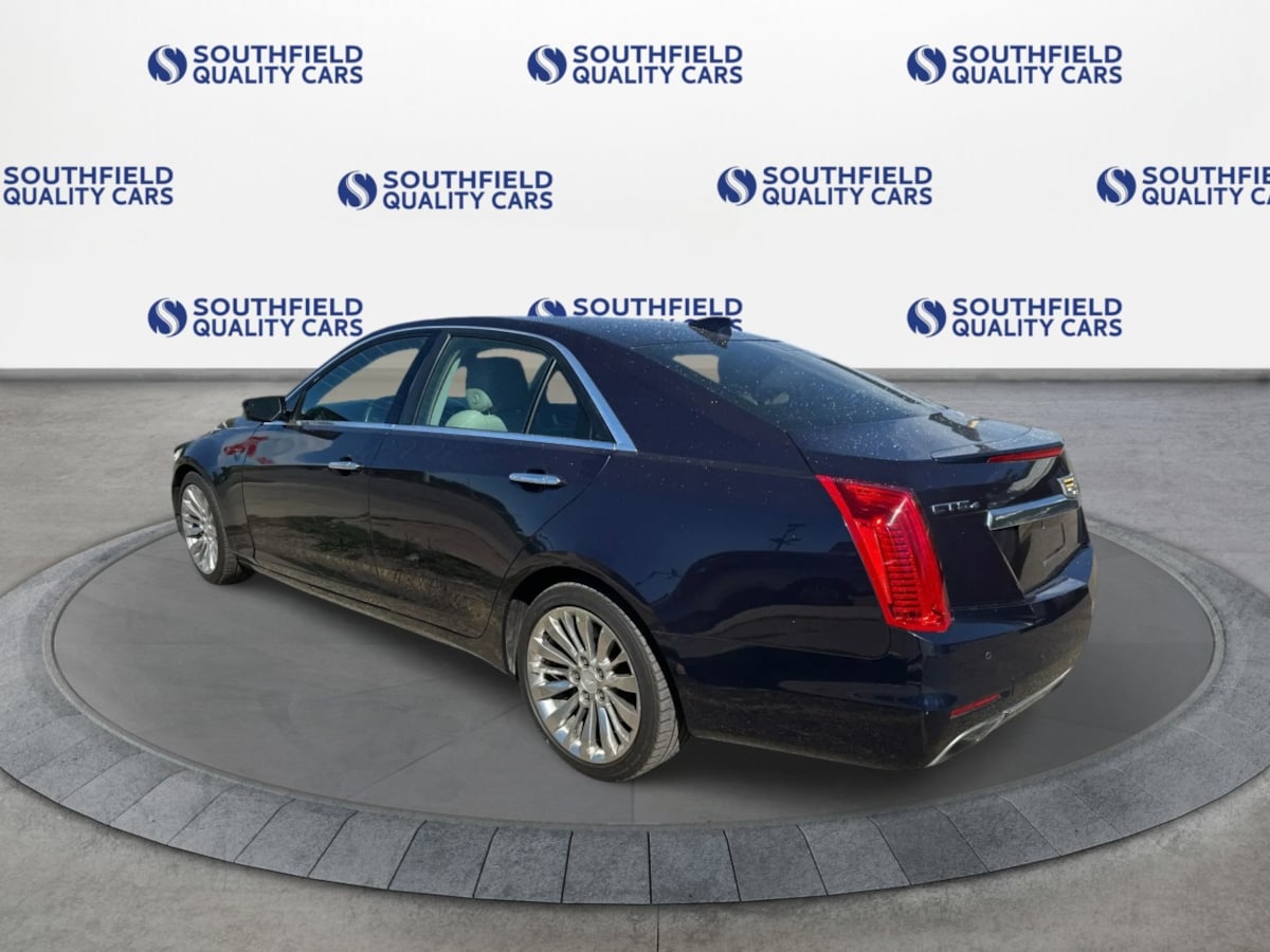 Cadillac CTS photo 5