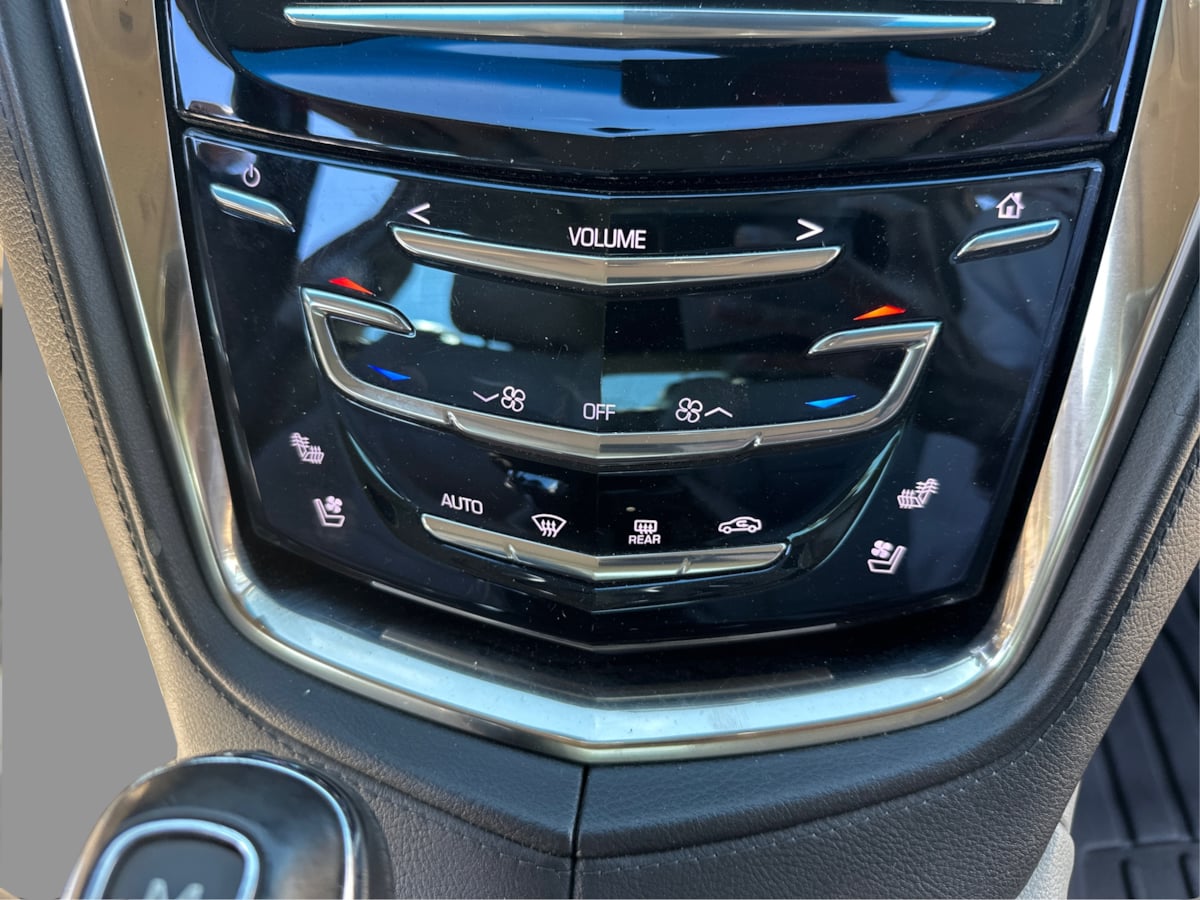 Cadillac CTS photo 34
