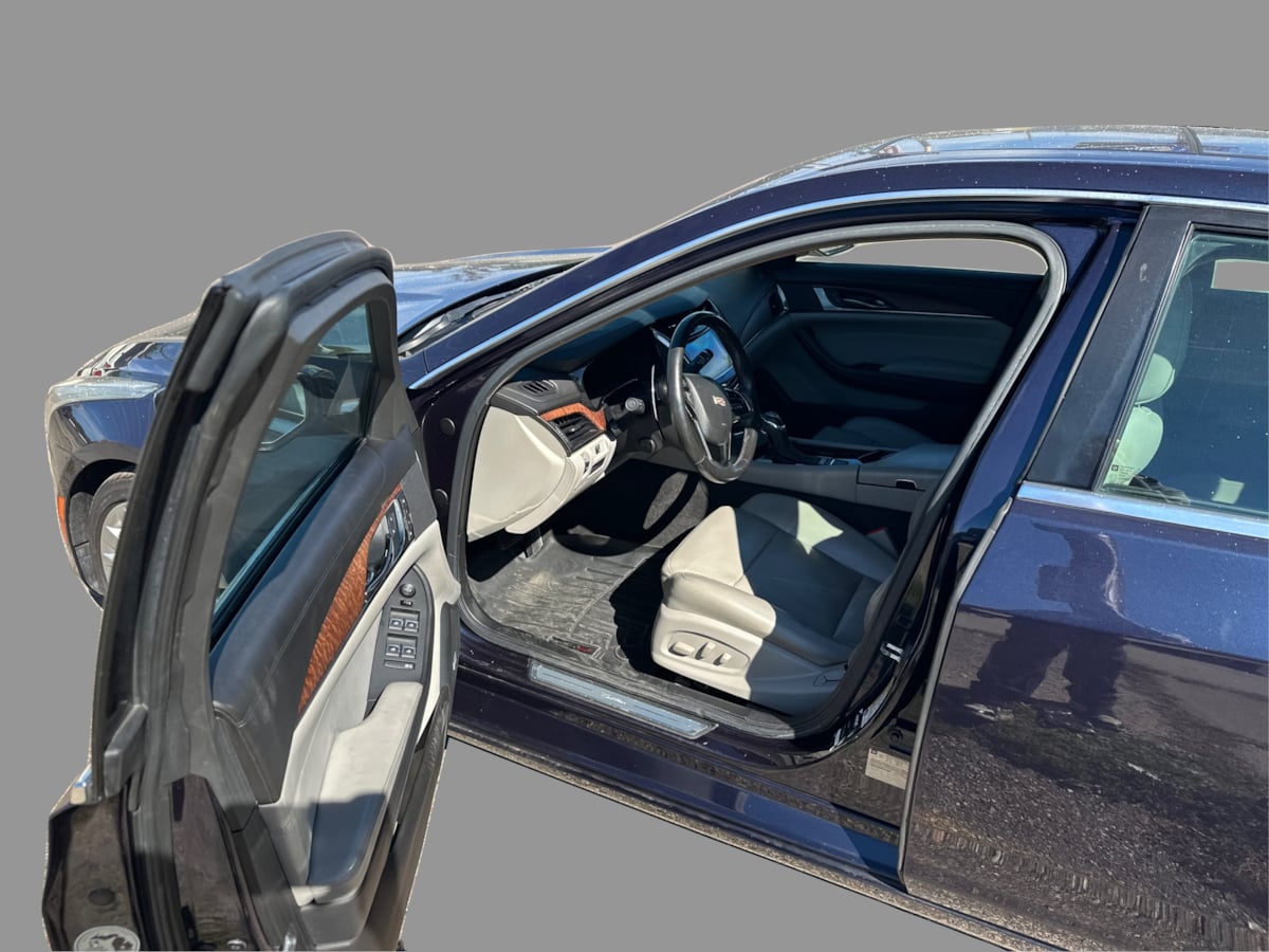 Cadillac CTS photo 27