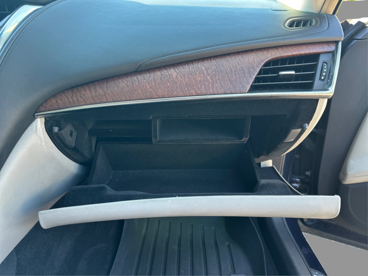 Cadillac CTS photo 36