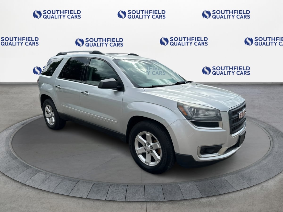 GMC Acadia photo 2