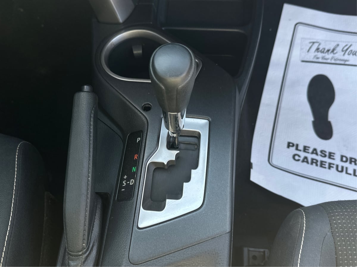 Toyota RAV4 photo 17