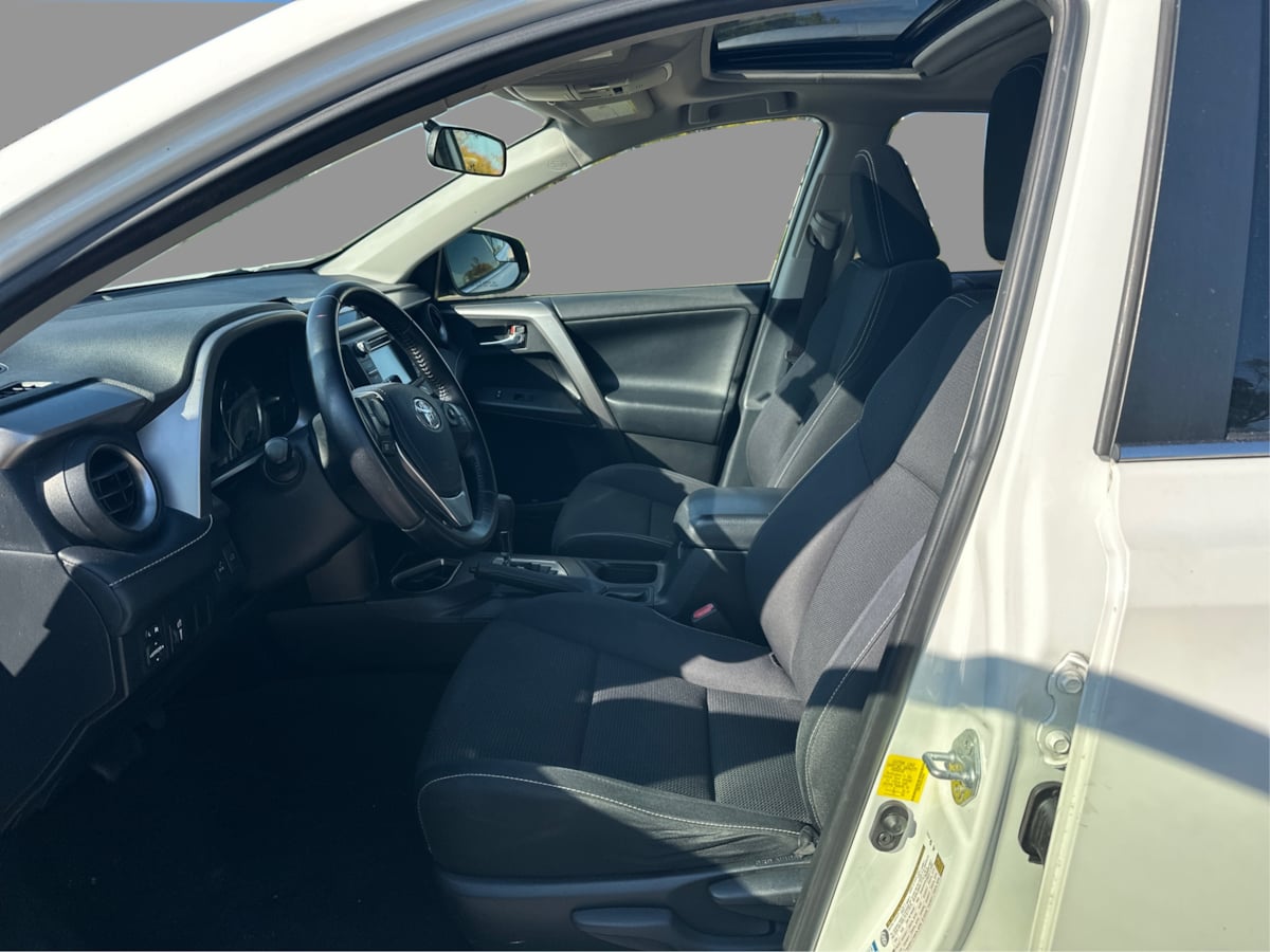 Toyota RAV4 photo 34