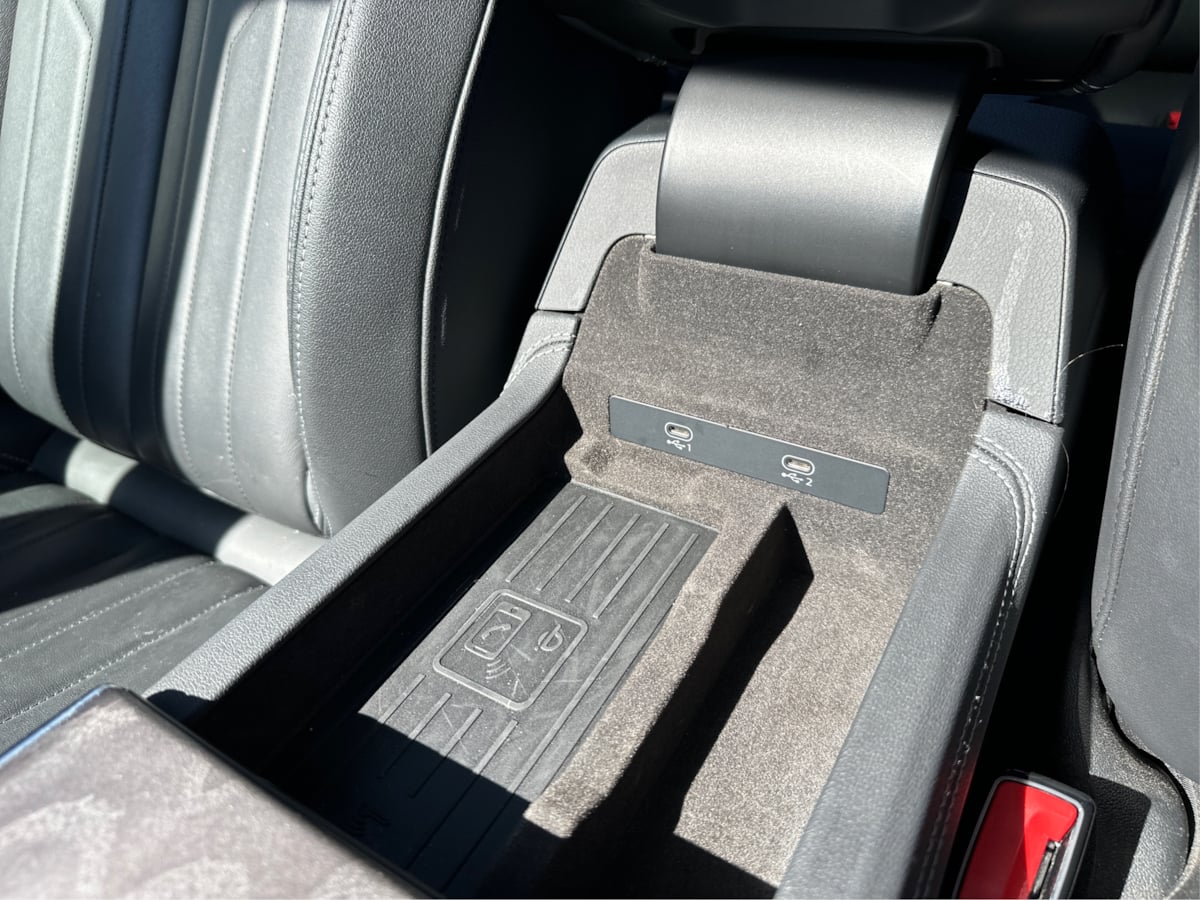 Audi A6 photo 19