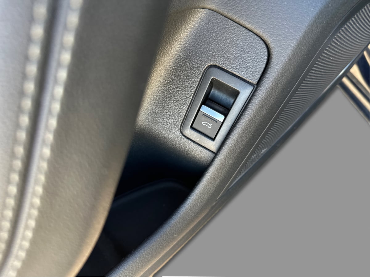 Audi A6 photo 36