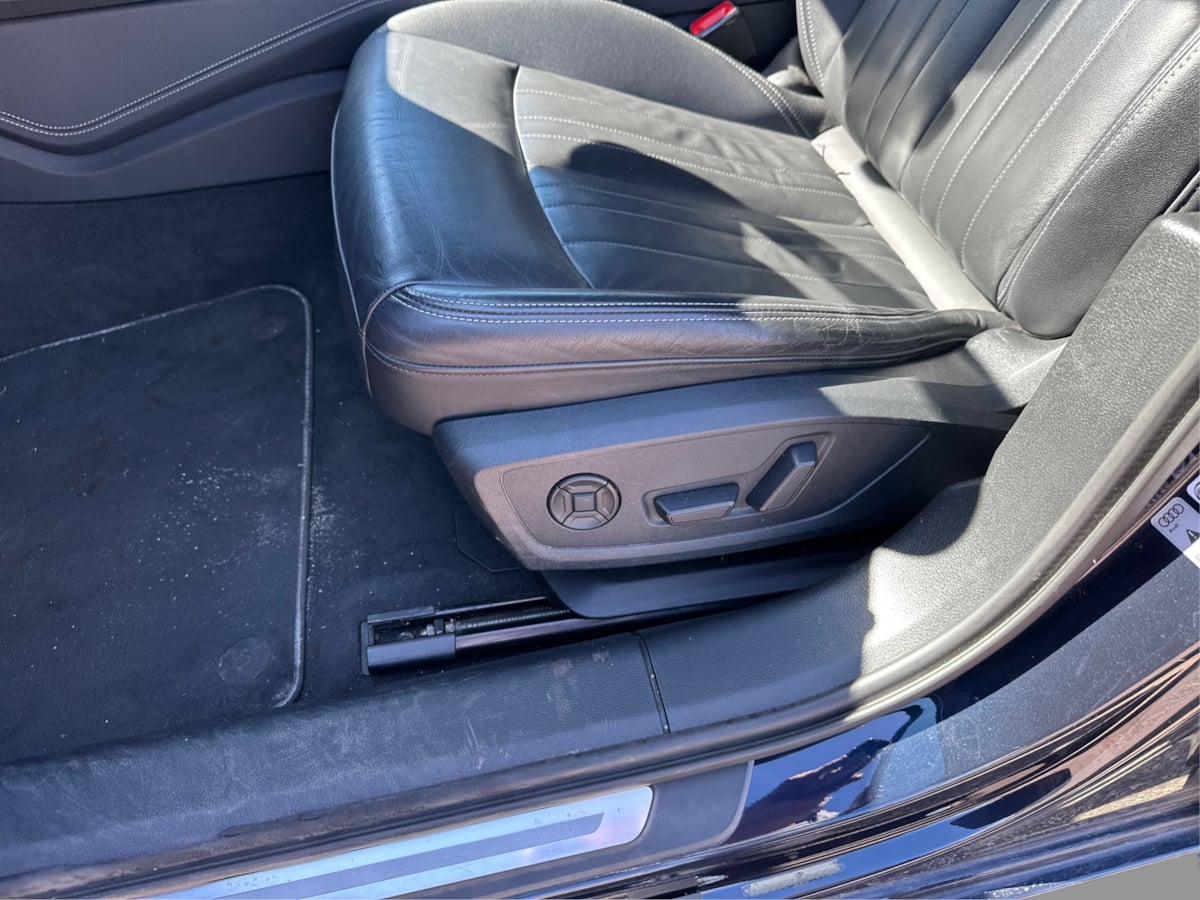 Audi A6 photo 37