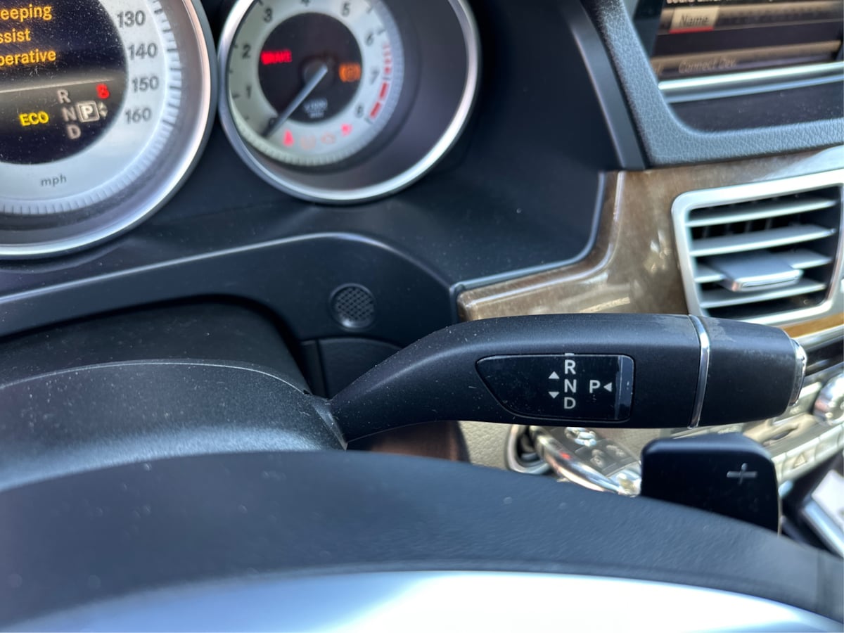 Mercedes-Benz e photo 17