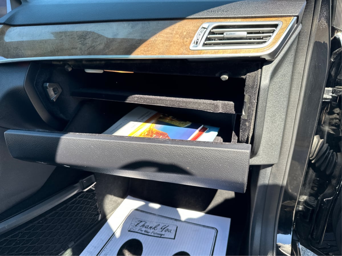 Mercedes-Benz e photo 18