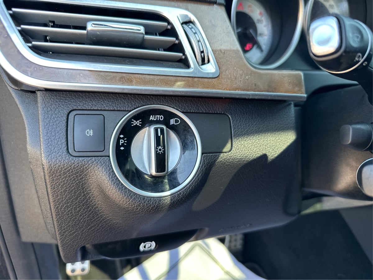 Mercedes-Benz e photo 20