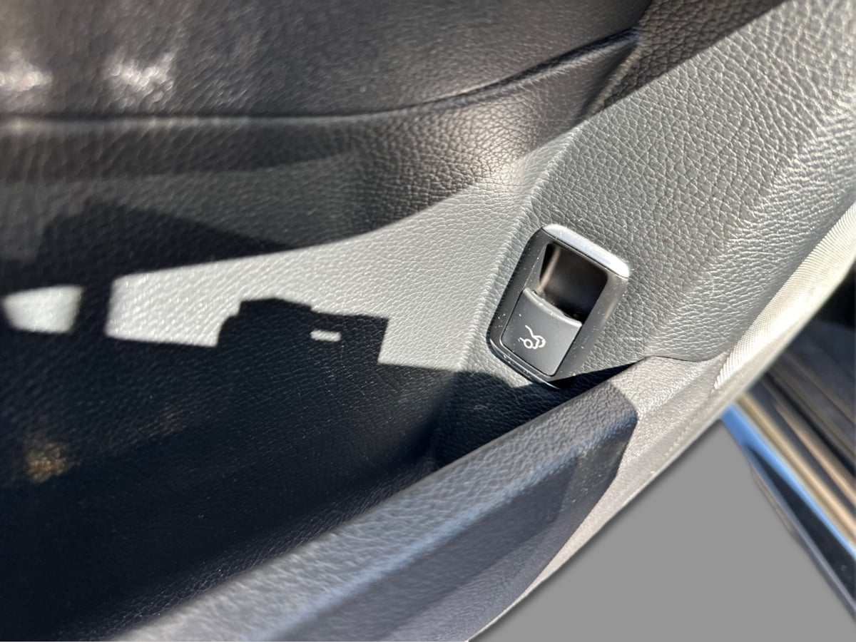 Mercedes-Benz e photo 27