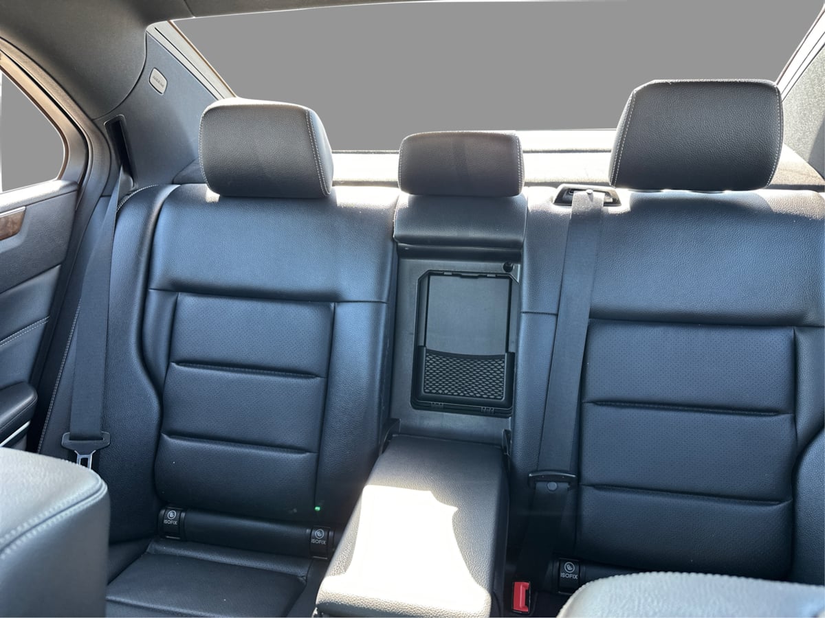Mercedes-Benz e photo 39