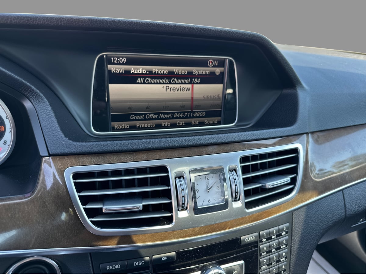 Mercedes-Benz e photo 37