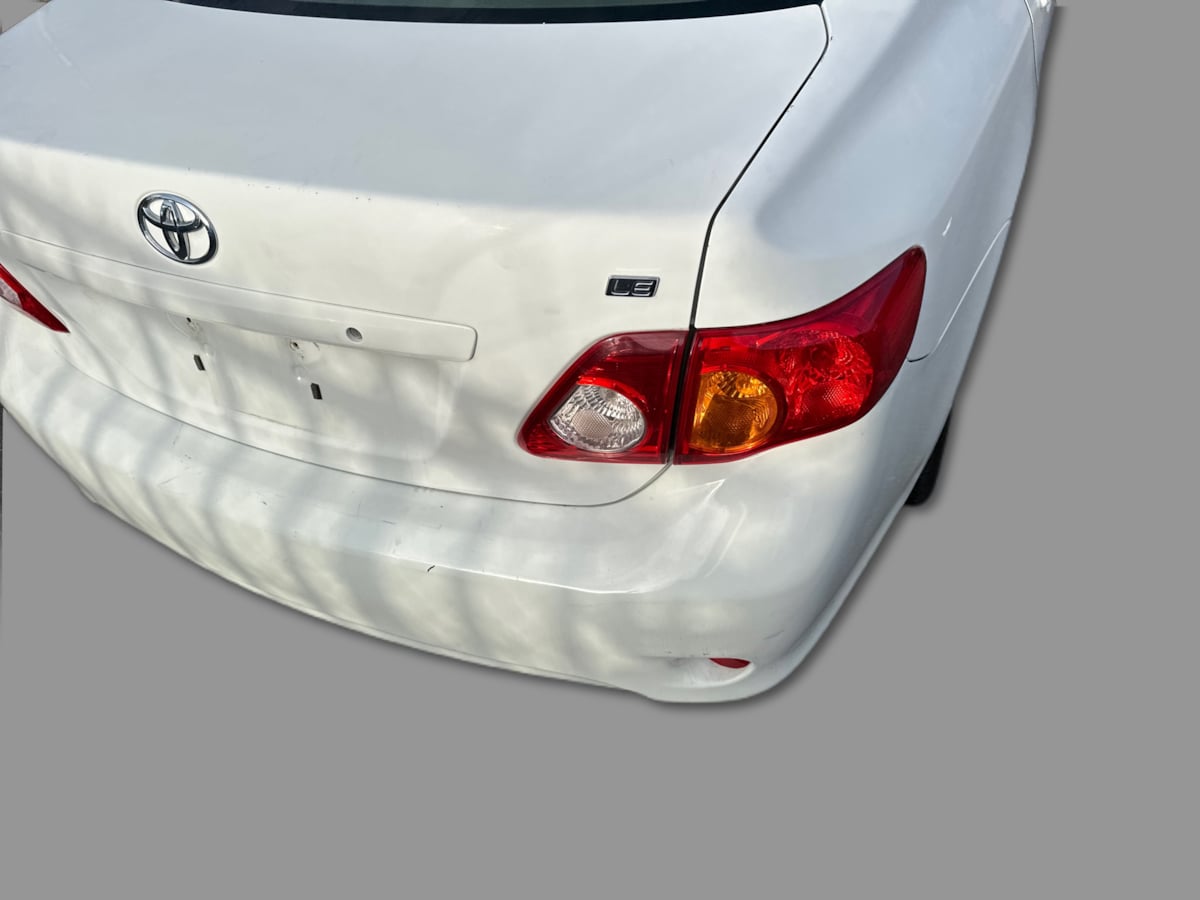 Photo 37 of this Toyota Corolla