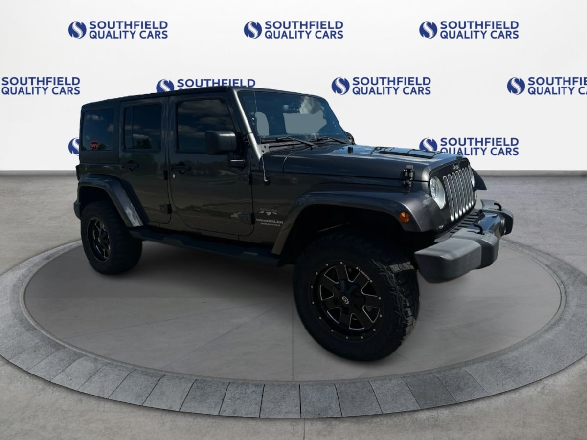 Jeep Wrangler photo 2