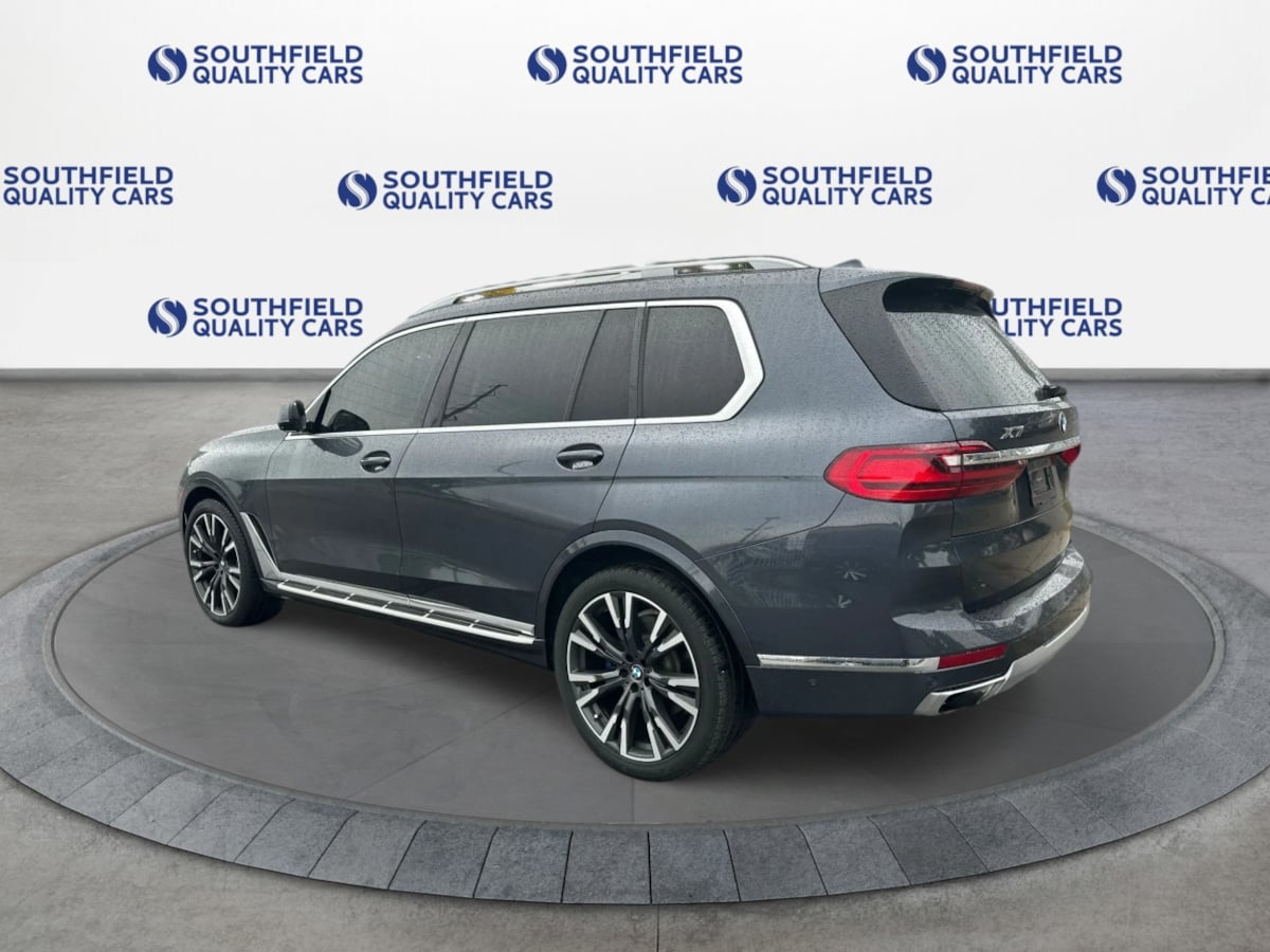 BMW X7 photo 5