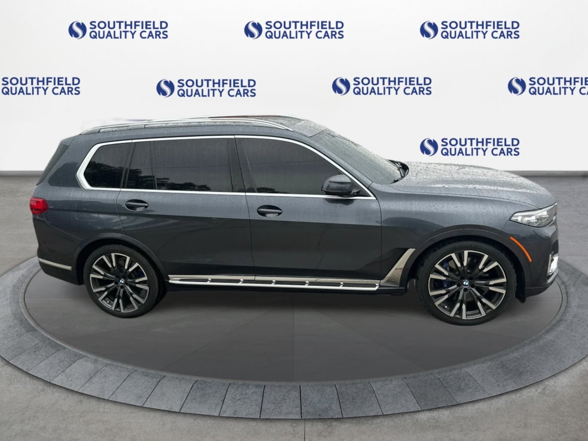 BMW X7 photo 9