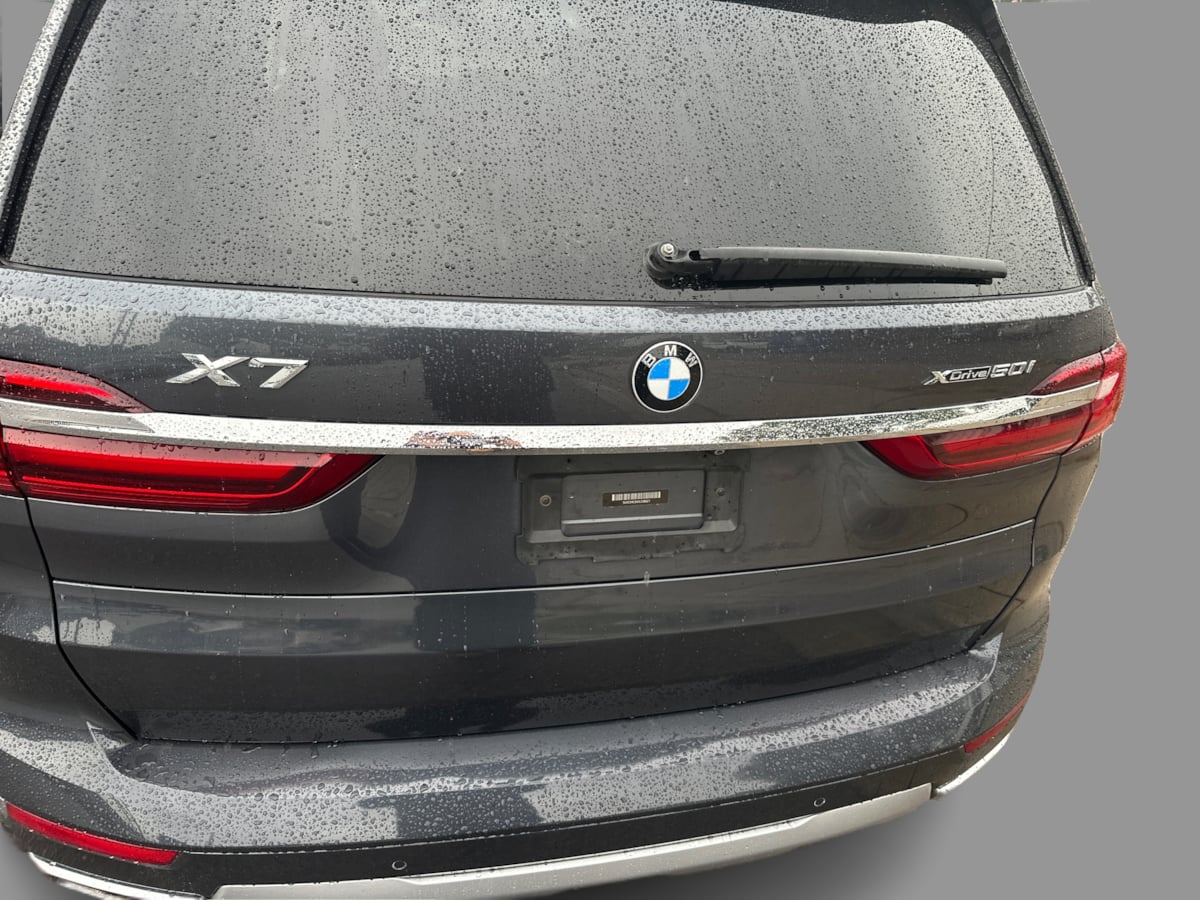 BMW X7 photo 30