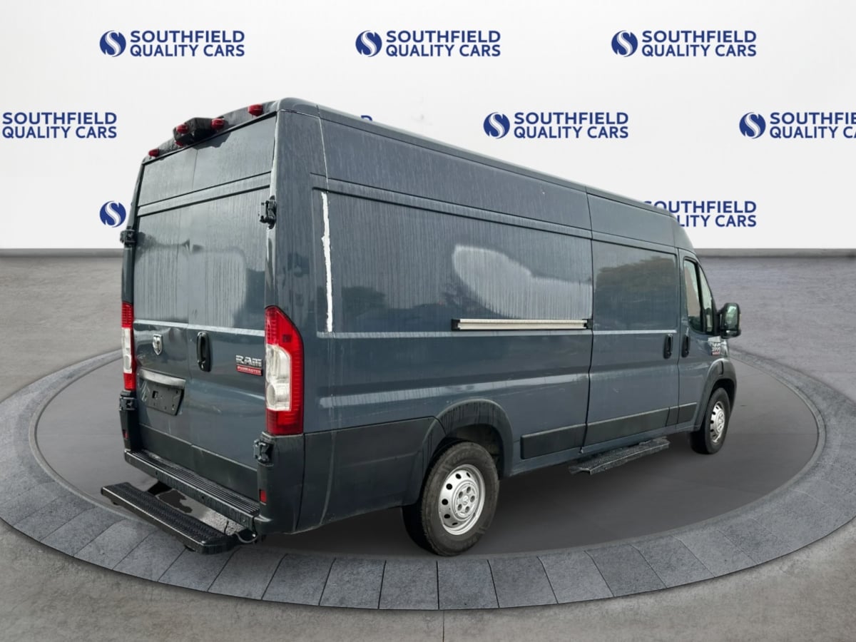 Ram Cargo Van photo 8